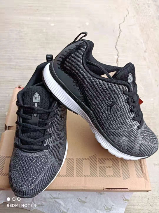 正品全新乔丹女运动鞋,断码处理只有36码....