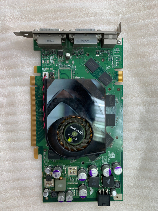 惠普机拆下的原装显卡fx3500，应该是丽...