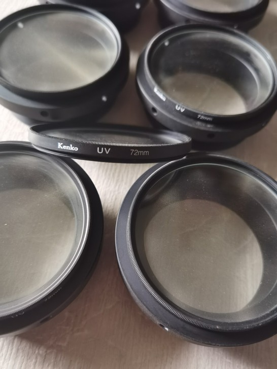 kenko uv 72mm，有9个。