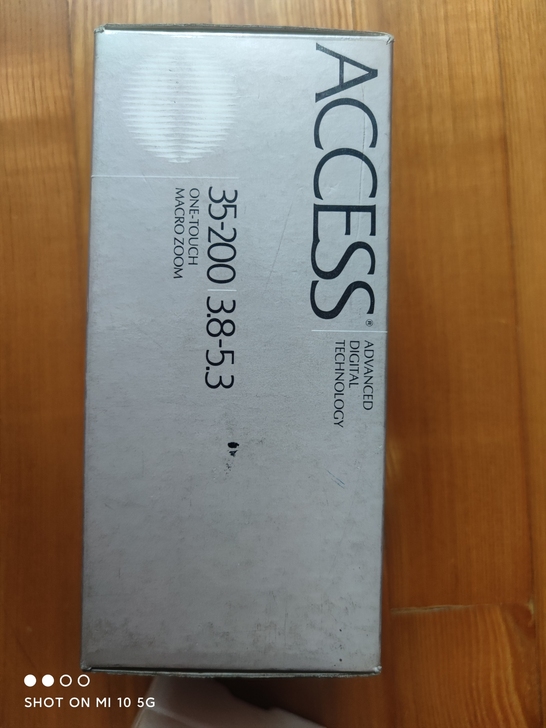 access镜头，日本原装，有使用磨损痕迹...