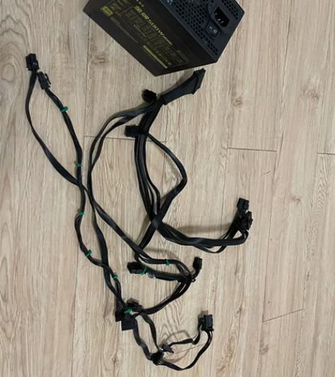 先马金牌500w 模组电源。。 功能正常，...