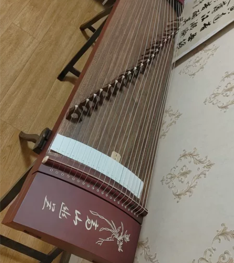 芈乐古筝，1.6m长，送支架、乐谱架、义甲...