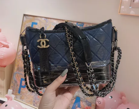 全套在 chanel 流浪小号 黑拼蓝 顺...
