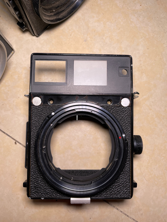 玛米亚新闻机 universal 无头骑士...