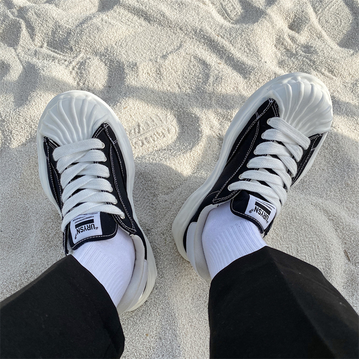 urYsn 低帮鞋,37码,仅穿一次,可消...