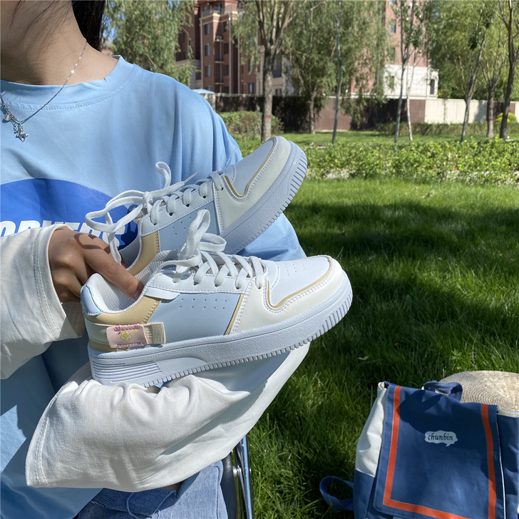 易少年 国潮甜酷印花小白鞋女学生百搭板鞋韩...