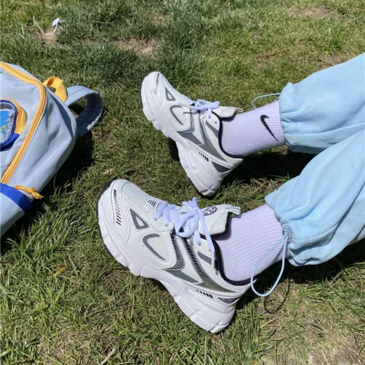 2021夏季小众复古风学生百搭经典网面透气...