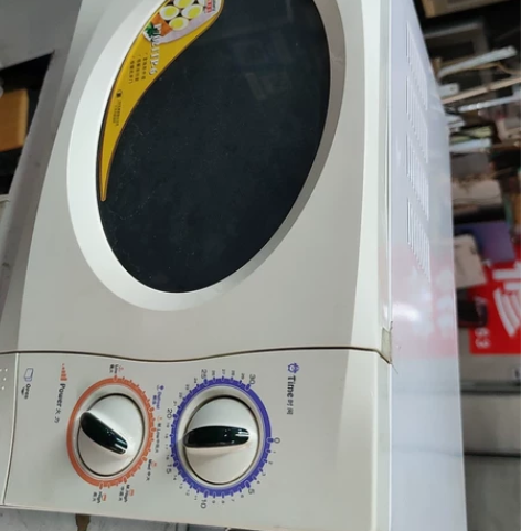 全新格兰仕微波炉未用，有原包装。搁置多年。...