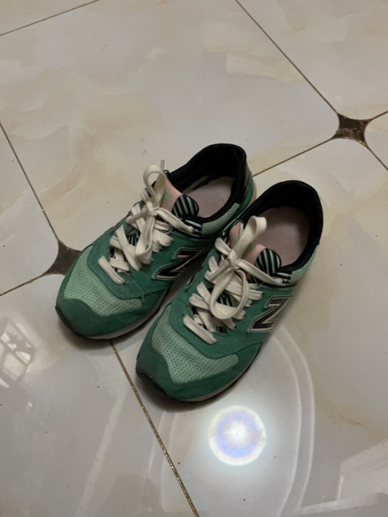 NB574，女鞋，35码！50包邮！