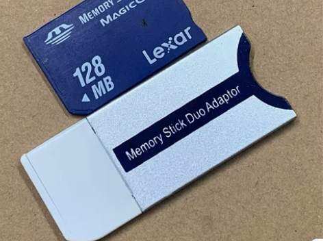 短棒128MB加卡套，可代替128MB长棒...