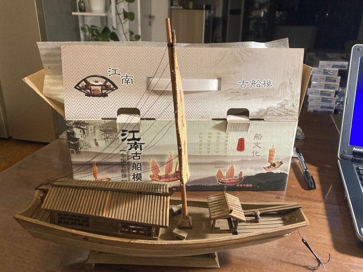 木质帆船