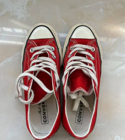 converse Chuck Taylor...