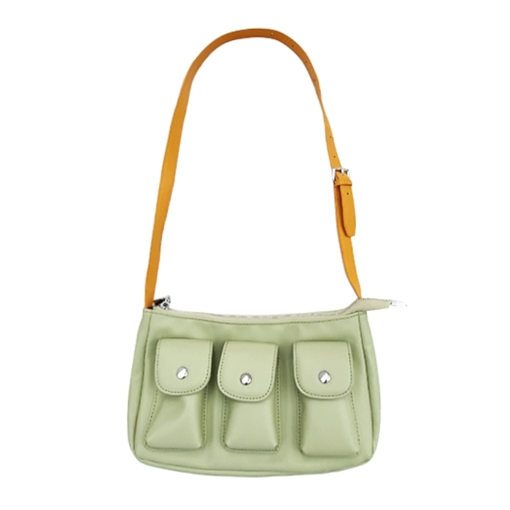 ①MOF礼物商店 绿色多口袋腋下包 少女设...