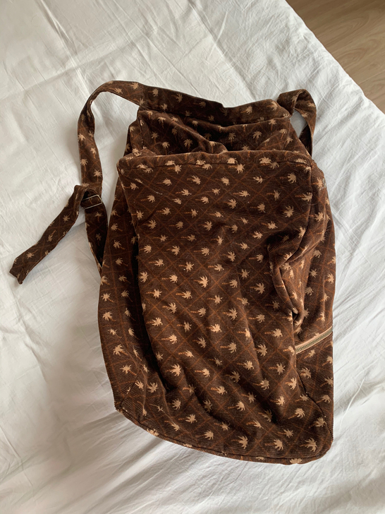 章鱼你啊复古尼龙布大背包