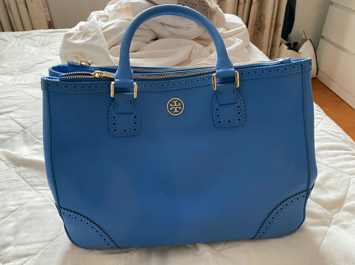 9.9成新轻奢TB天藍色托特包