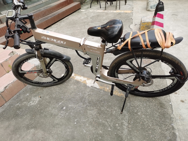 正步山地电动车 26寸