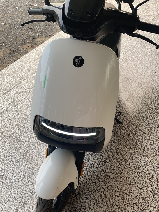 出九号e100准新车一辆4个月宝宝。喜欢的...