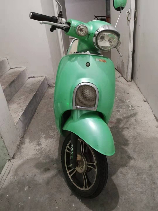 台铃电动车,买了一年多不到两年。电池是48...