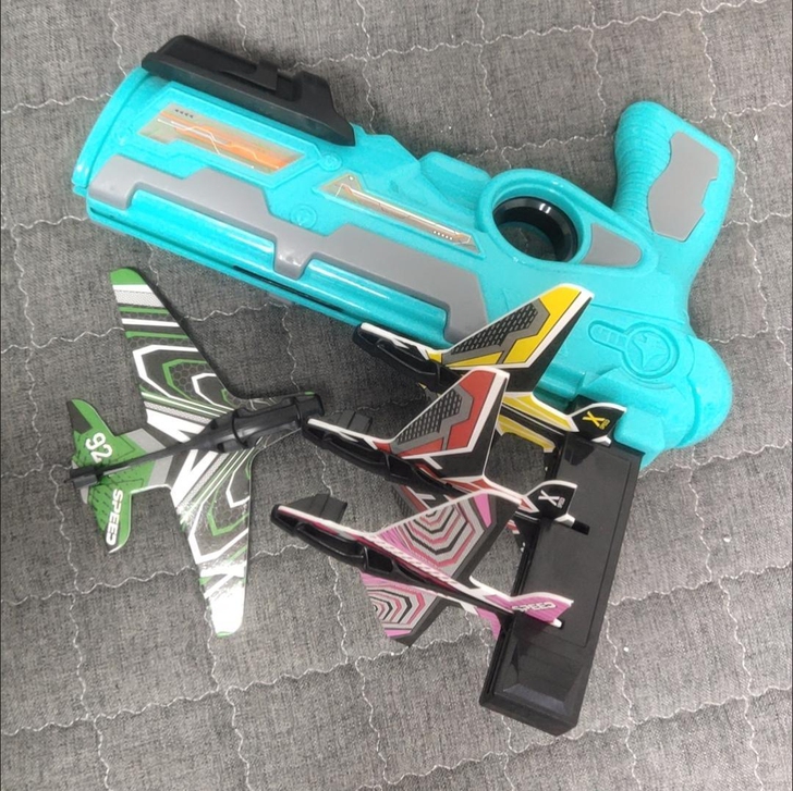 低价处理玩具泡沫飞机模型户外玩具儿童玩具一...