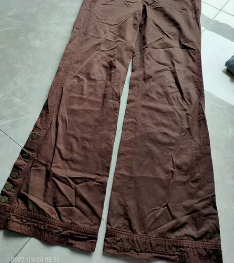 女款品牌休闲裤，咖色，高腰款，腰围75Cm...