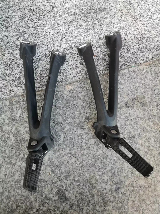 凯旋675 青蛙王子 后脚踏支架总成