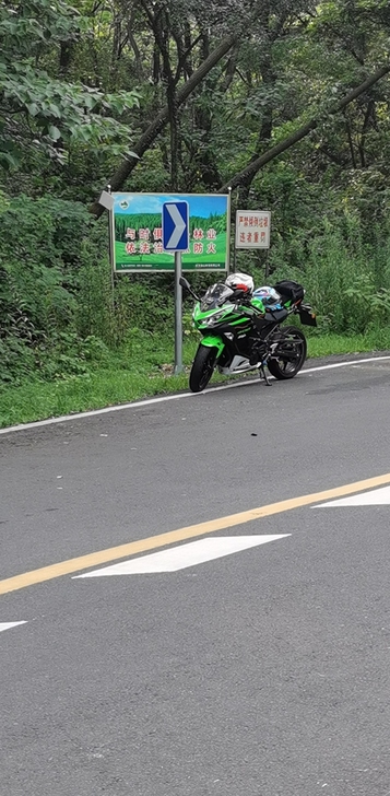 nj400 2021年6月1日上牌 200...