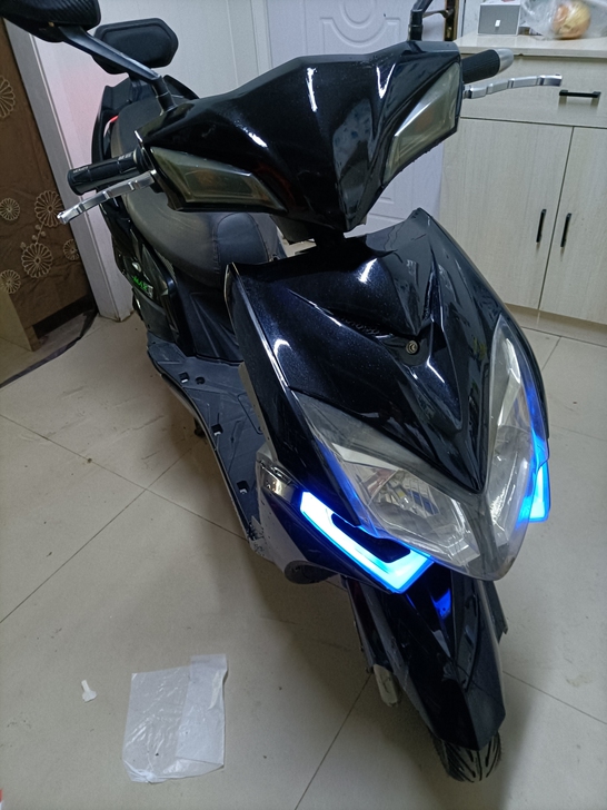 二手电动车的72v20新电池 速度快有劲...