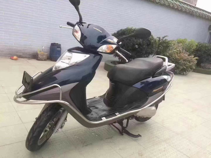 极品五羊本田二代新优悦电喷110cc 宝蓝...