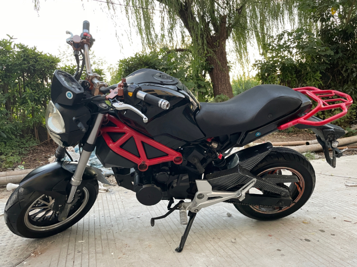 品牌型号 ：宗申小怪兽