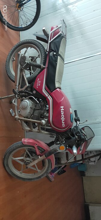 豪爵摩托车125发动机