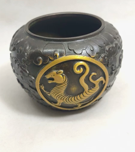 龙虎罐，底款八卦 材质 黄铜仿紫铜鎏金复古...