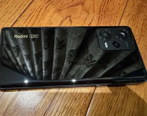 红米最新发布的红米note12pro+探索...