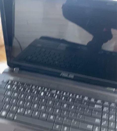 华硕笔记本 x53B 一线收来就卖 配套如...