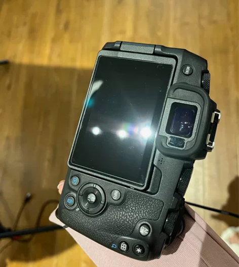 佳能eos rp单机标配 98新，无明显划...