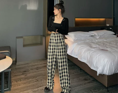 晶爷格子裤直筒宽松潮夏季薄款坠感垂感高腰显...