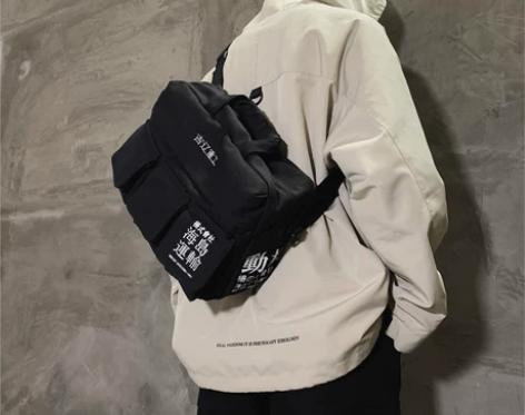 斜挎包男潮牌ins超火邮差包女休闲运动单肩...