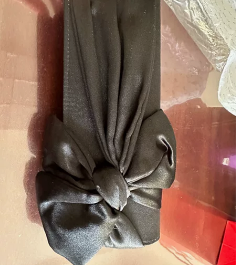 女士单肩包。手拿包 全新未使用。给钱就出长...