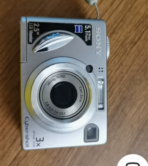 索尼数码相机DSC-W5   2005年澳...