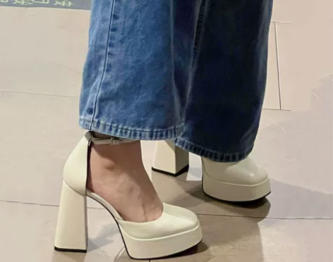 OMG!2022新款芭比高跟鞋防水台矮个子...