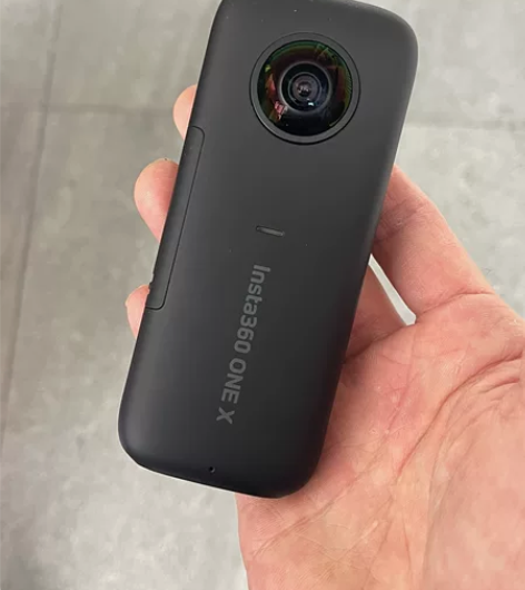 Insta360one x 外观9新，镜头...