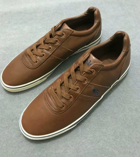 POLO男式休闲牛皮板鞋，44码一双，皮鞋...