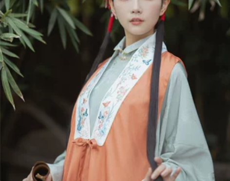 兰若庭 汉服 长比甲 仅试穿,只剪了吊牌...