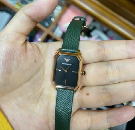 【直营】Armani阿玛尼时尚石英女士手表...