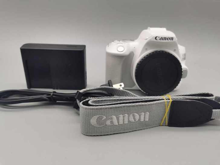 95新佳能 EOS 200D II