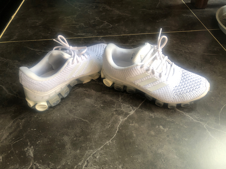 Adidas 阿迪达斯 高科技鞋 货号eh...