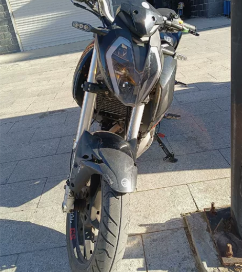 19年底，贝纳利小迅龙150s，标价就是实...