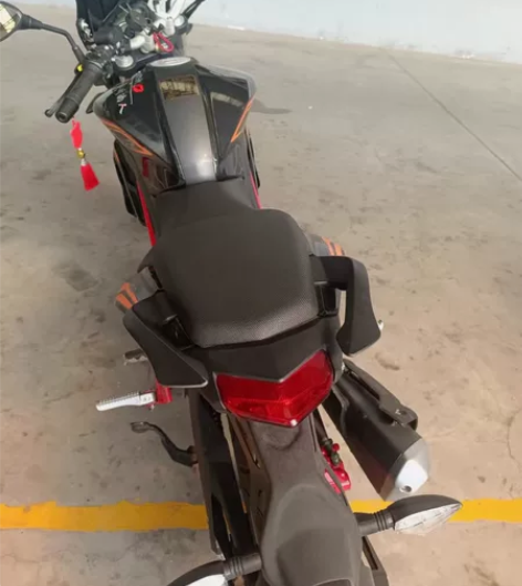 17年贝纳利150小迅龙，练手车，必须过户...