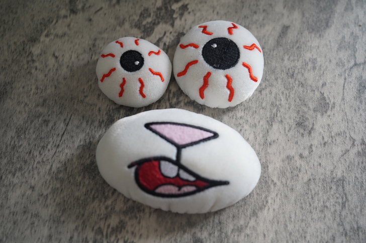 卡通搞笑五官毛绒冰箱贴 玩偶