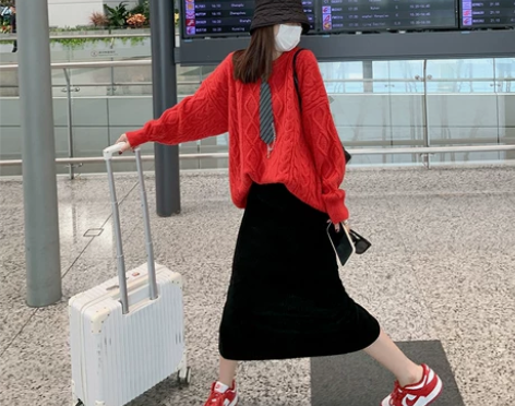 ?灯芯绒开叉半身裙女a字裙秋冬高腰显瘦 黑...