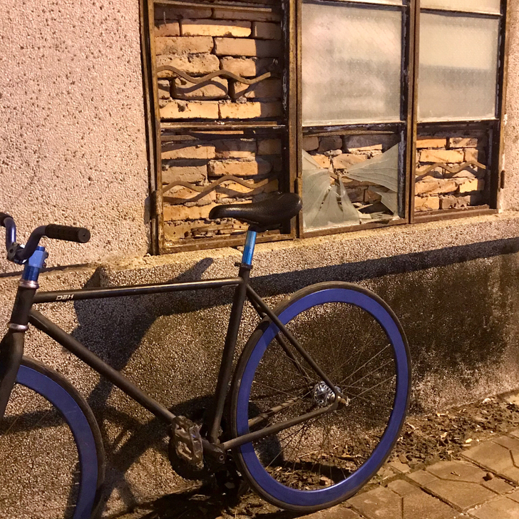 放在家里没什么用，来个有缘人带走，不包邮，...